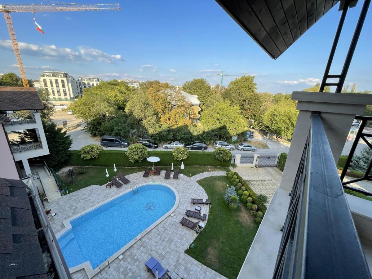 Stunning 2-Bed Apartment In Sea Resort Varna Sankt Konstantin & Helena Eksteriør billede