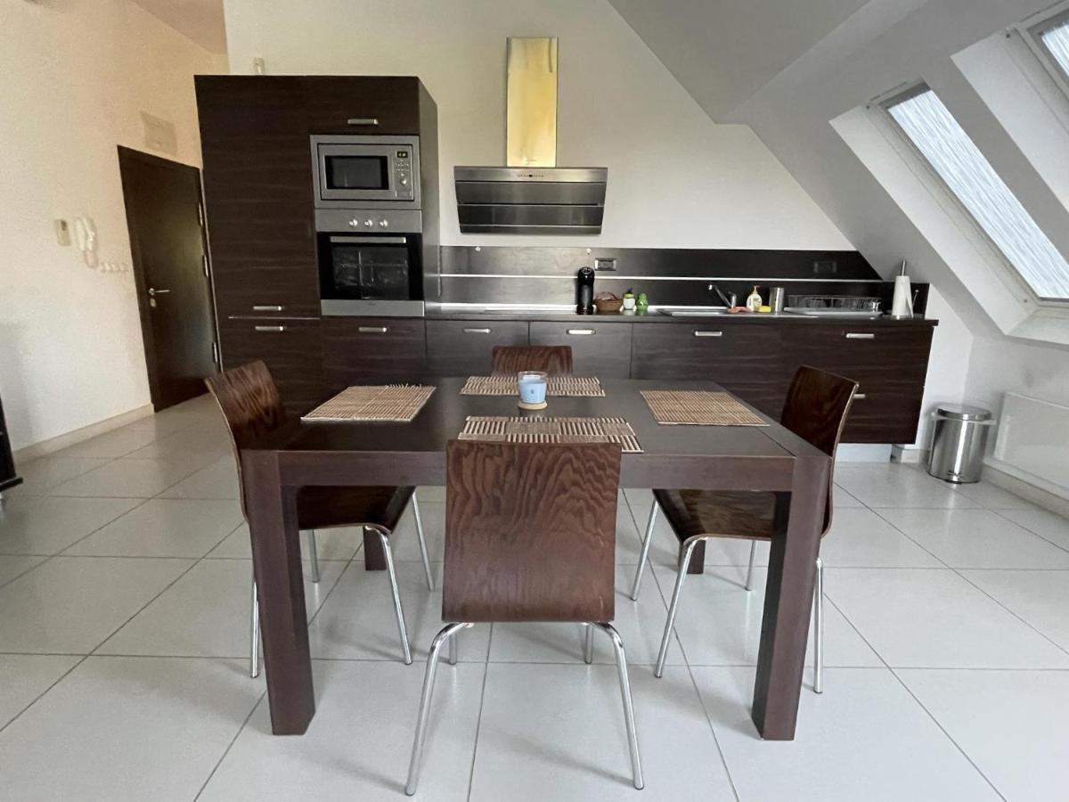 Stunning 2-Bed Apartment In Sea Resort Varna Sankt Konstantin & Helena Eksteriør billede